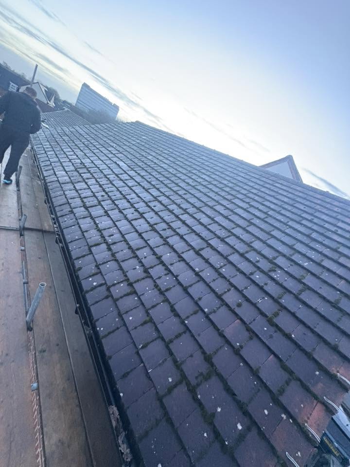 Completed roofing project 3 in Berkshire by WWR Roofing